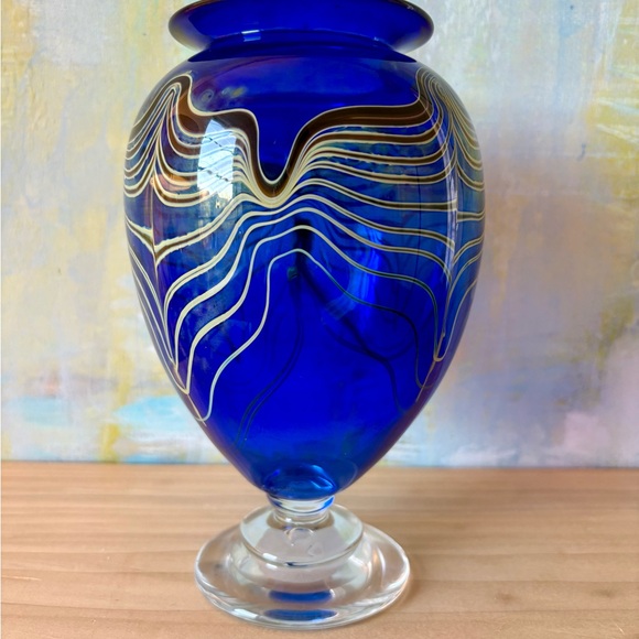 Marc Boutte - Vibrant Blue Art Glass Vase with Gold Accents - Picture 5 of 5